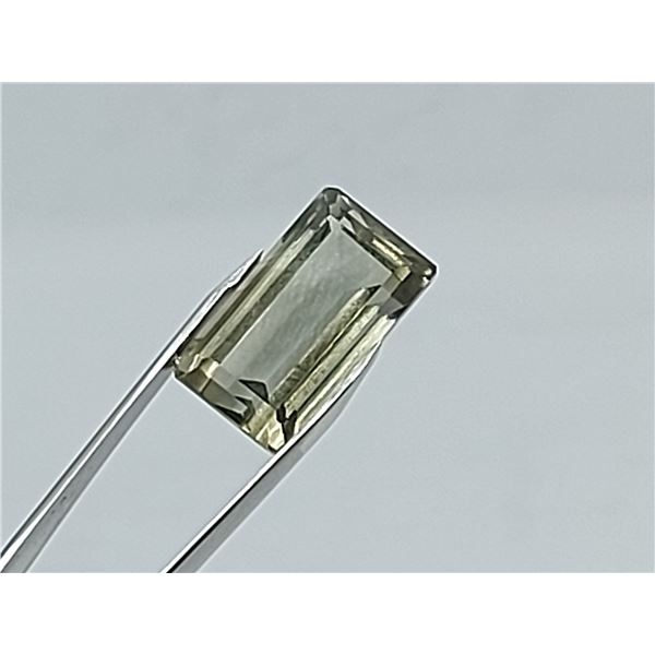 17.05 BEAUTIFUL PRASIOLITE (GREEN AMETHYST)