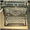 Image 1 : Underwood Typewriter #1701973