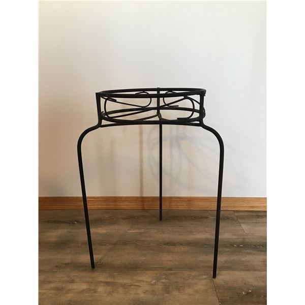 Plant Stand 19"tall, shelf for 10"pot