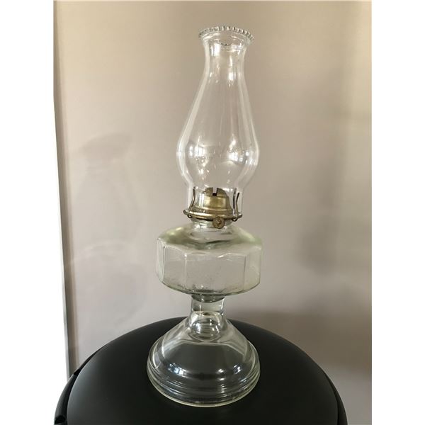 Antique Coal oil lamp with chimney