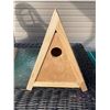 Image 1 : A-framed shaped birdhouse