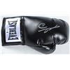 Image 1 : SUGAR RAY LEONARD SIGNED EVERLAST BLACK BOXING GLOVE (BECKETT)