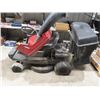 Image 1 : Noma Signature Series REX 830 Riding Mower w Bagger - AS IS