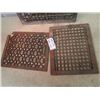 Image 3 : 3 Vintage Cast Grates 1) 20" x 16" 1) 14" x 16" 1) 16" x 13" w Chip Out of corner
