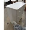 Image 2 : 4 Drawer Dresser 37" x 27" x 18"