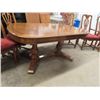Image 2 : Oak DR Table w 2 Leaves & 6 Chairs (2 Are Captain Chairs) Table is 60" x 42" Plus 2-18" Leaves
