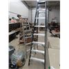 Image 2 : 2 Step Ladders 1) 8' Grade 1) 6' Grade 2