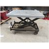 Image 3 : Hyd Platform Lift 20" x 32"