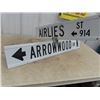 Image 2 : Street Sign - Airlies St & Arrowwood Dr