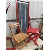 Image 3 : 2 Vintage Wood Folding Lawn Chairs, Folding Child's Chair & Stand