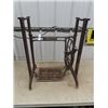 Image 1 : Metal Base off Singer Treadle Sewing Machine Great for Repurpose Project
