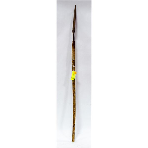 ANTIQUE AFRICAN LONG SPEAR