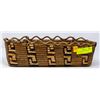 Image 1 : 1800S WEST COAST INDIGENOUS WOVAN BASKET