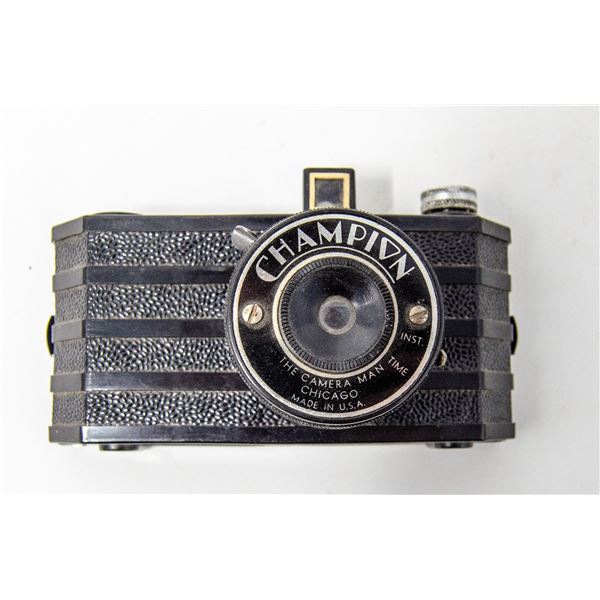 1930S ART DECO CHAMPION CAMERA