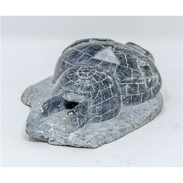 INUIT LO URSA CARVED IGLOO STONE CARVING