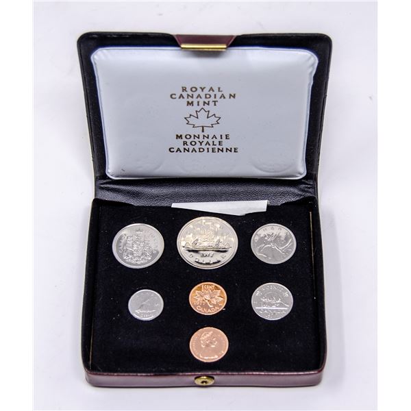 1977 CANADA PROOF DOLLAR COIN BOXED