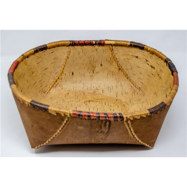 1915 DENA INA SUSITNA BIRCH BARK AND WOOD BASKET