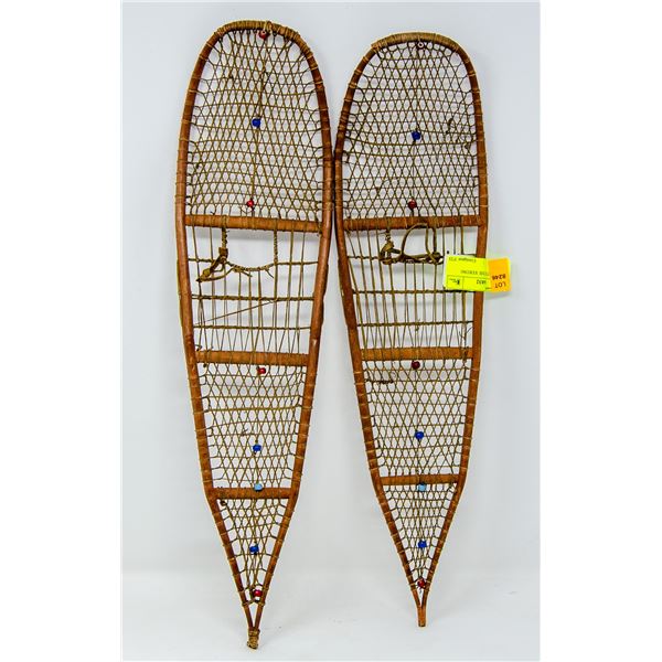 1800S INUIT BABICHE STRUNG CHILDS