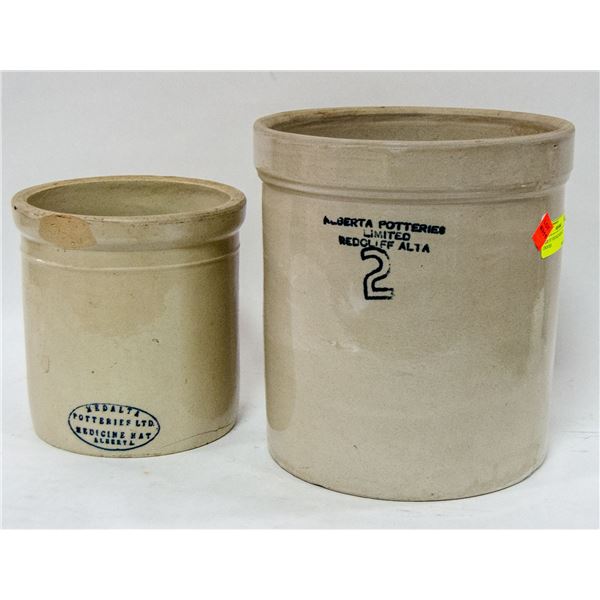 PAIR OF VINTAGE MEDALTA CROCKS