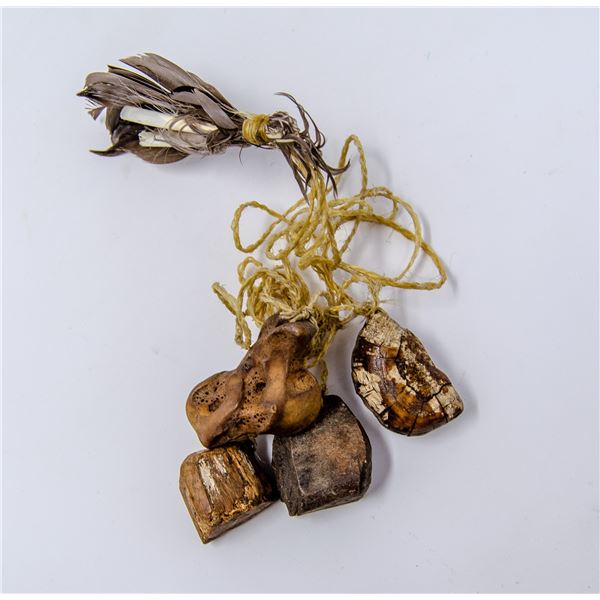ANTIQUE BONE AND STONE NECKLACE WITH FEATHER
