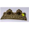 Image 1 : ORNATE BRASS DOUBLE WELL INK WELL DESK TOP SET