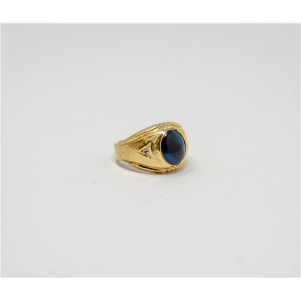 RING WITH BLUE CENTRE STONE SIZE 9.5