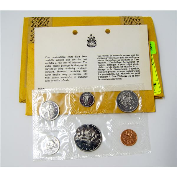 1969 CANADIAN PROOF COIN SET WITH DOLLAR
