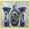 Image 1 : Blue Delft Garniture Set Transferware Royal #1774911