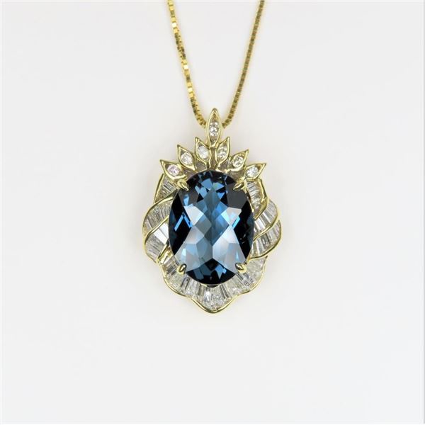 Magnificent 18 karat London Blue Topaz and Diamond