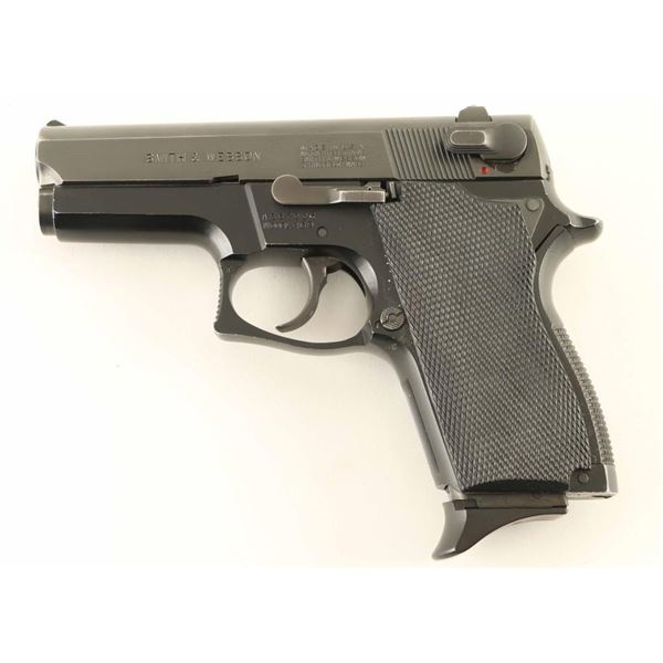 Smith & Wesson 469 9mm SN: A867002