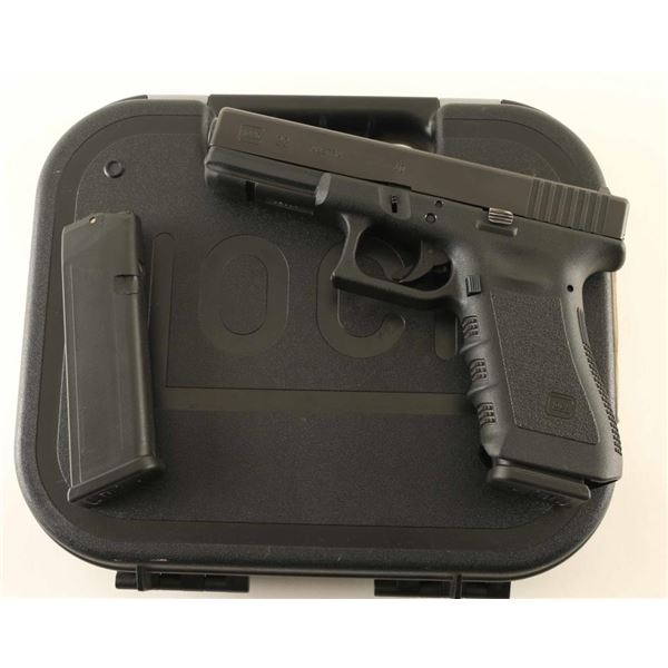 Glock 22 Gen 3 .40 S&W SN: NVV120