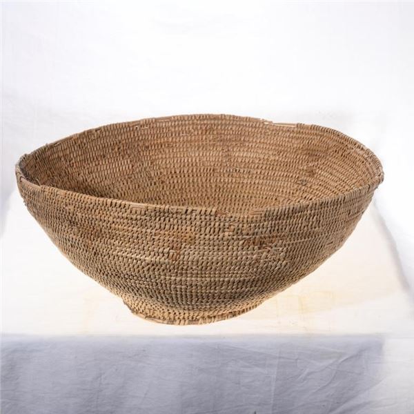 Large Southwest Hand Woven Basket