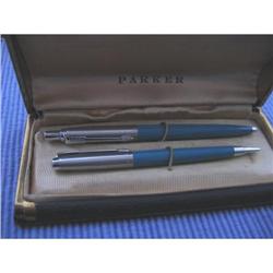 Vintage Parker Pen & Pencil Set in Hard Case #1703278