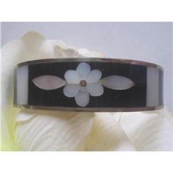Alpaca Mexico, Mother of Pearl Bangle #1703423