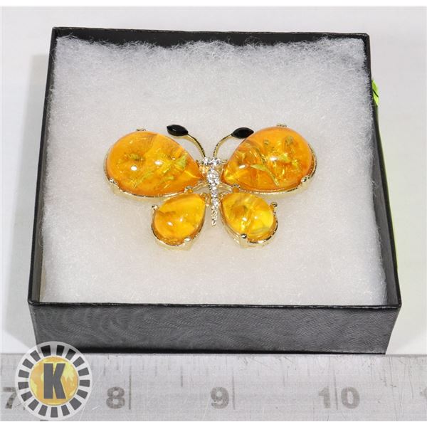 STONE BUTTERFLY BROOCH