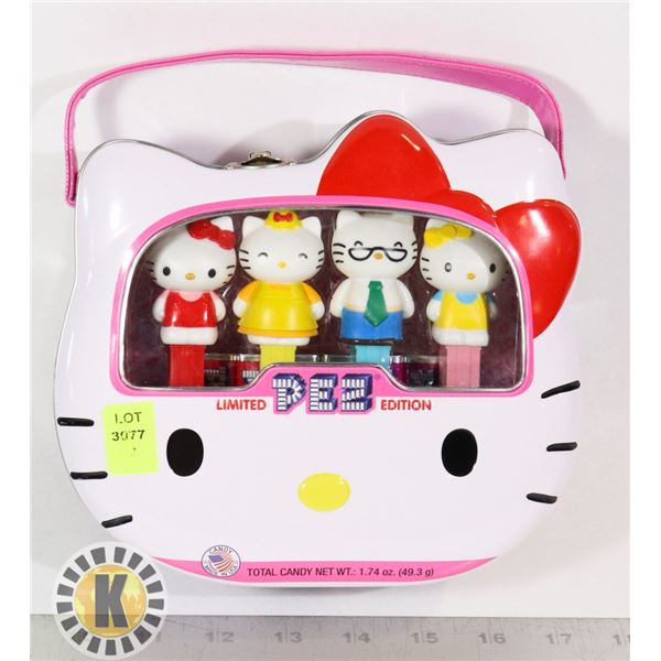 COLLECTIBLE HELLO KITTY PEZ SET