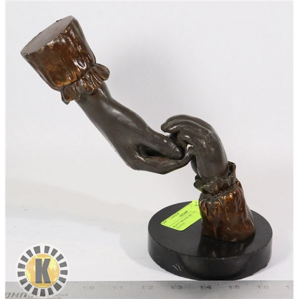 HEAVY BRONZE HOLDING HANDS STATUE