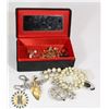 Image 1 : MISC. JEWELRY COLLECTION ETC. IN BOX