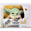 Image 1 : STAR WARS THE CHILD TALKING PLUSH FIGURE