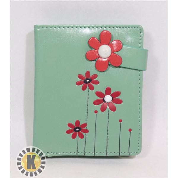 NEW SHAG WEAR WOMENS WALLET