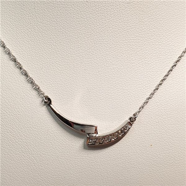 10K WHITE GOLD DIAMOND(0.1CT)  NECKLACE