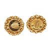 Image 1 : Chanel Gold Wheat CC Clip On Earrings