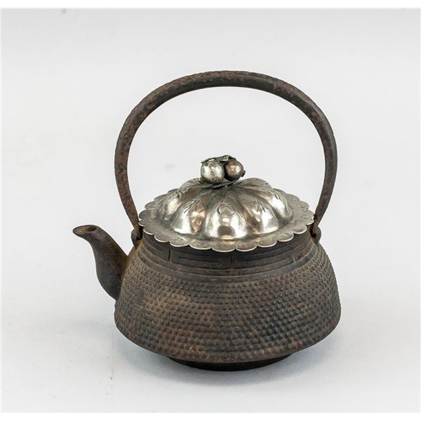Japanese Iron Cast Teapot