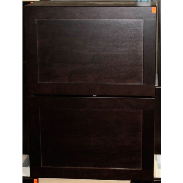 WALL CAB 33" W X 24" H C/W 2 DOORS