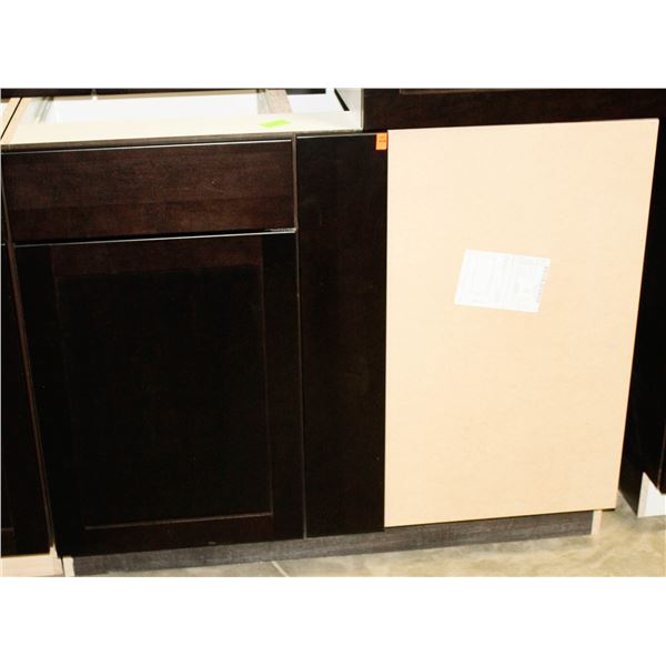 BASE CORNER BLIND 42" C/W 18" LH DOOR