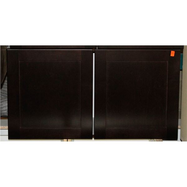 WALL CAB 33" W X 18" H C/W 2 DOORS