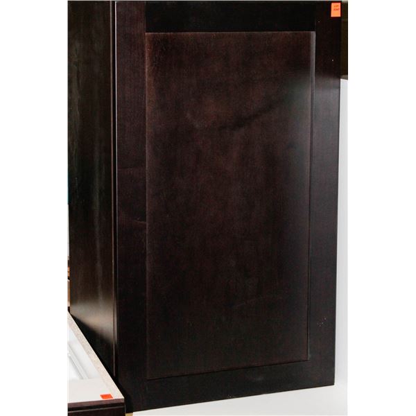 WALL CAB 18" W X 30" H RH DOOR