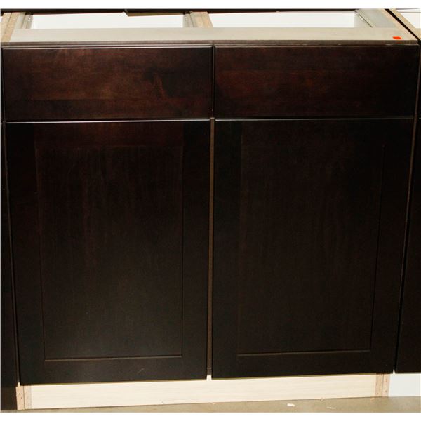 BASE 33" WIDE CABINET 2 TOP DRWS AND 2 DOORS