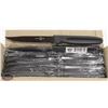 Image 1 : LOT OF 24 JOHNSON ROSE POINTED TIP STEAK KNIVES