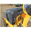 Image 7 : MAUI: 2016 MQ AR14H Double-Drum Roller 36", Starts & Runs (See Video)